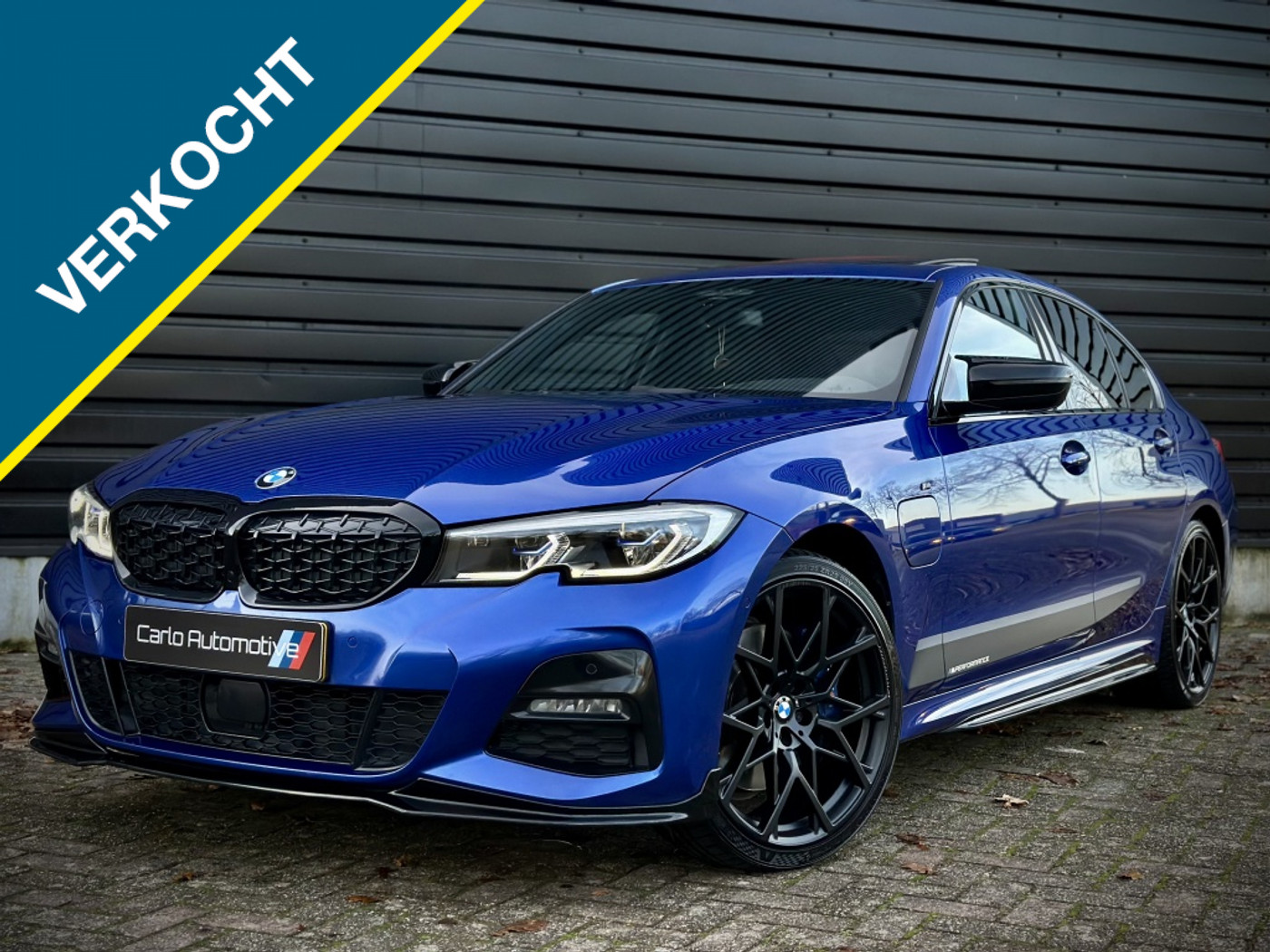 BMW 330e 330e M PERFORMANCE LASER|DAK|HUD|MEMORY|HK VOL! 2020 - voorkant
