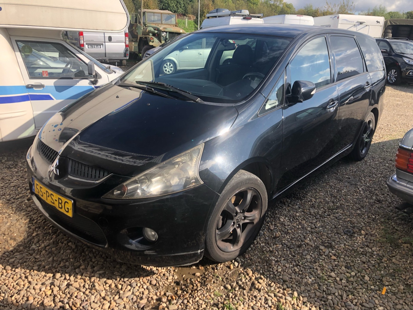 Mitsubishi Mitsubishi Grandis verkocht !!!!!! 2004 - voorkant