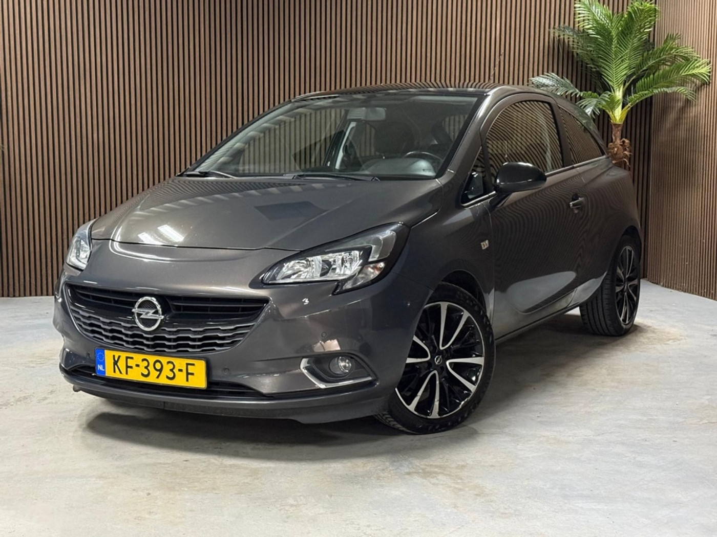 Opel Corsa-e 1.0 Turbo Color Ed. 2016 - voorkant