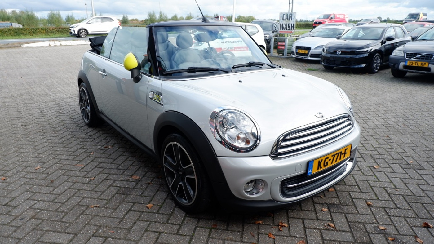 Foto van Mini Cooper Cabrio