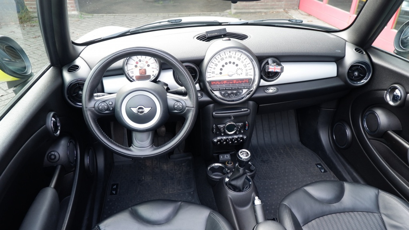 Foto van Mini Cooper Cabrio