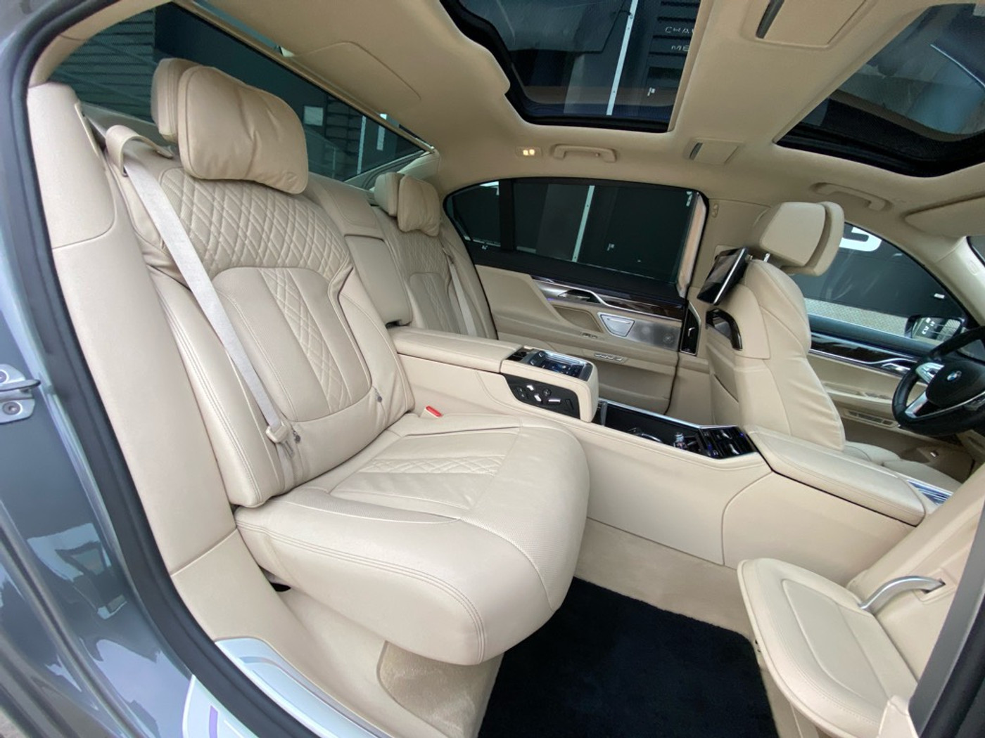 Foto van BMW 740li