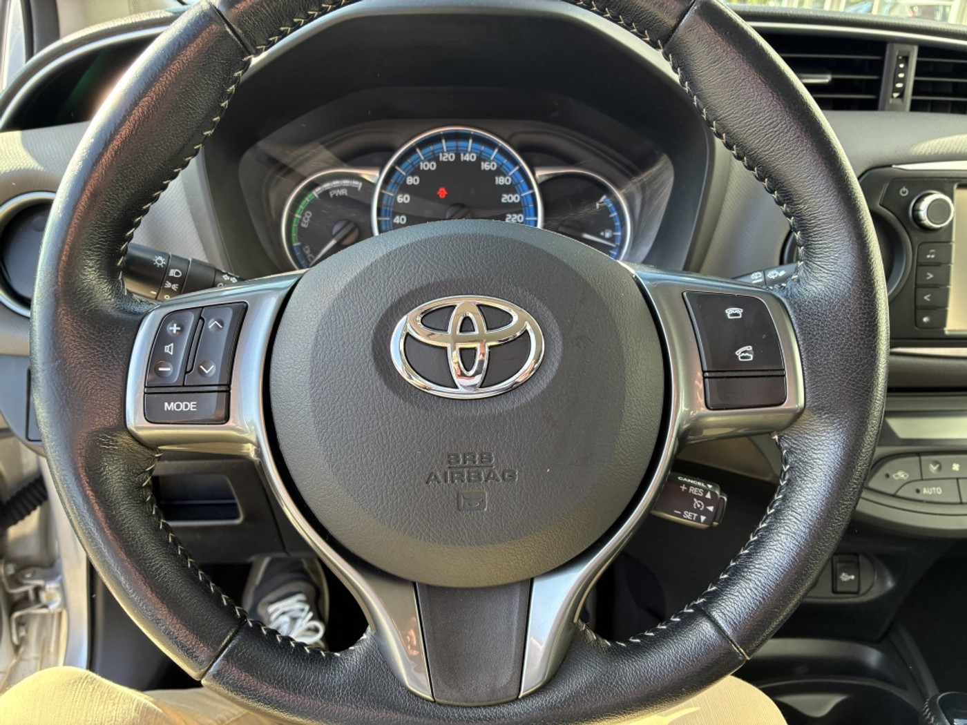 Foto van Toyota Toyota Yaris Hybrid