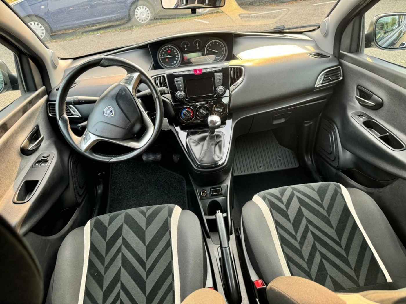 Foto van Lancia Ypsilon