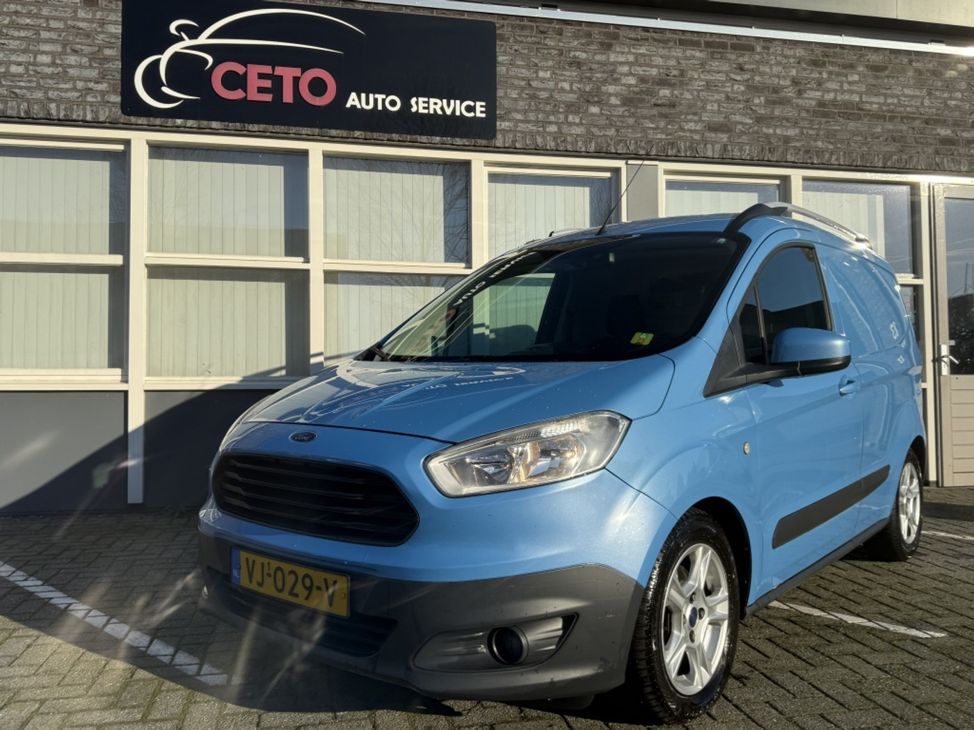Foto van Ford Transit Courier