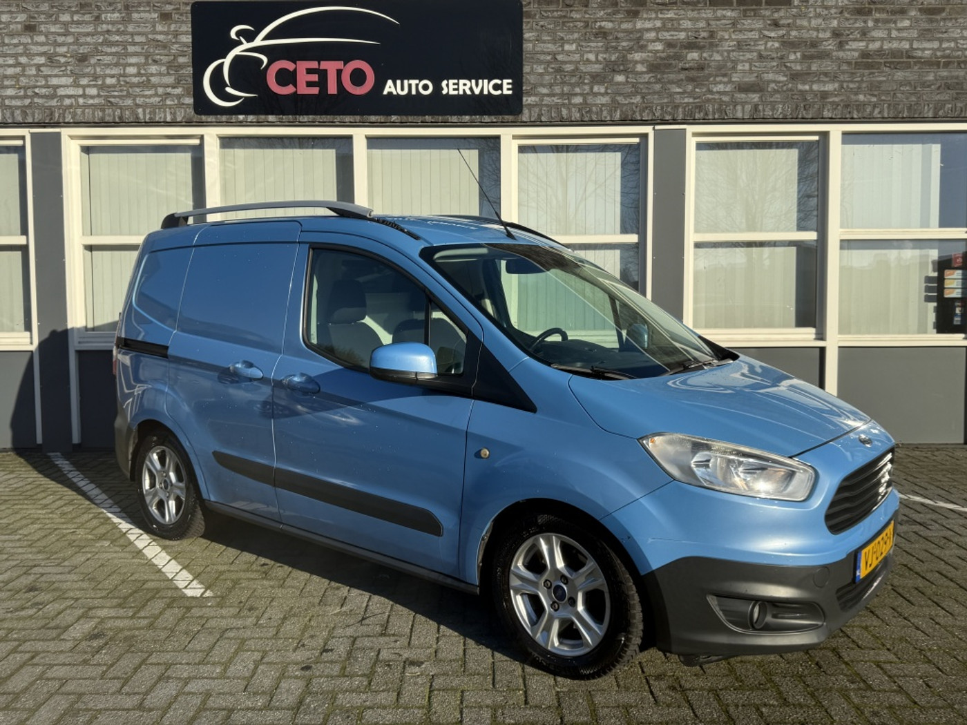 Foto van Ford Transit Courier