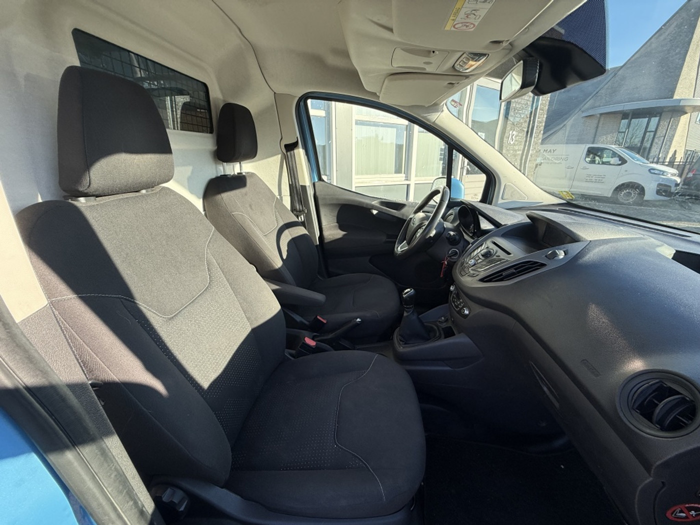 Foto van Ford Transit Courier
