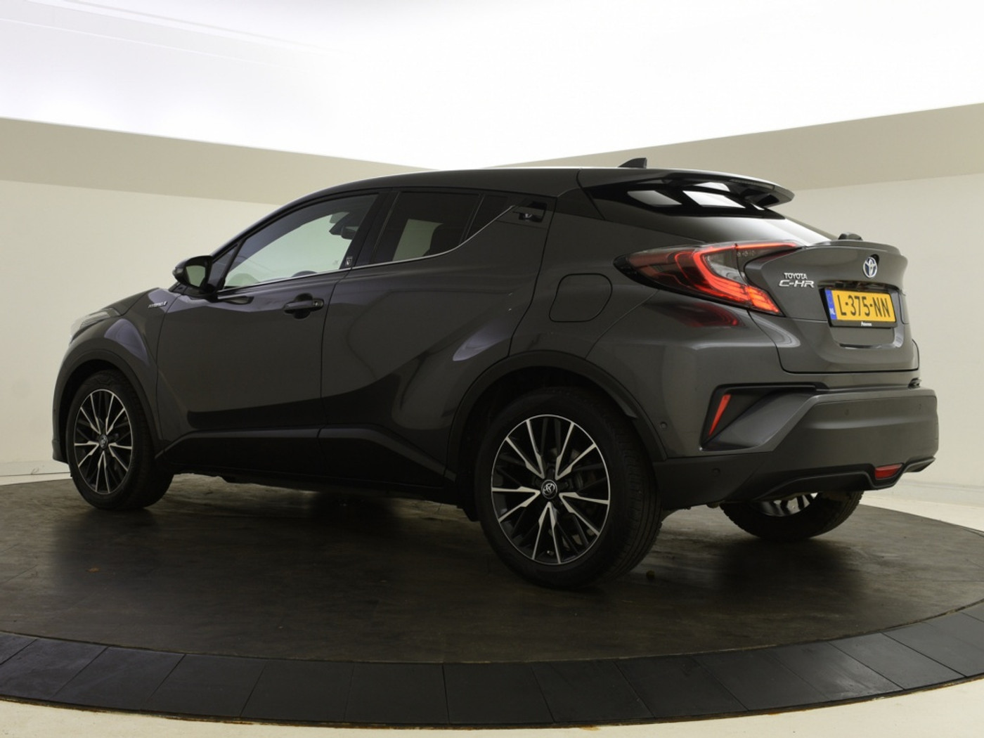 Foto van Toyota Toyota C-hr