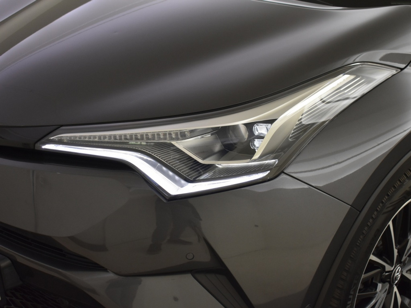 Foto van Toyota Toyota C-hr