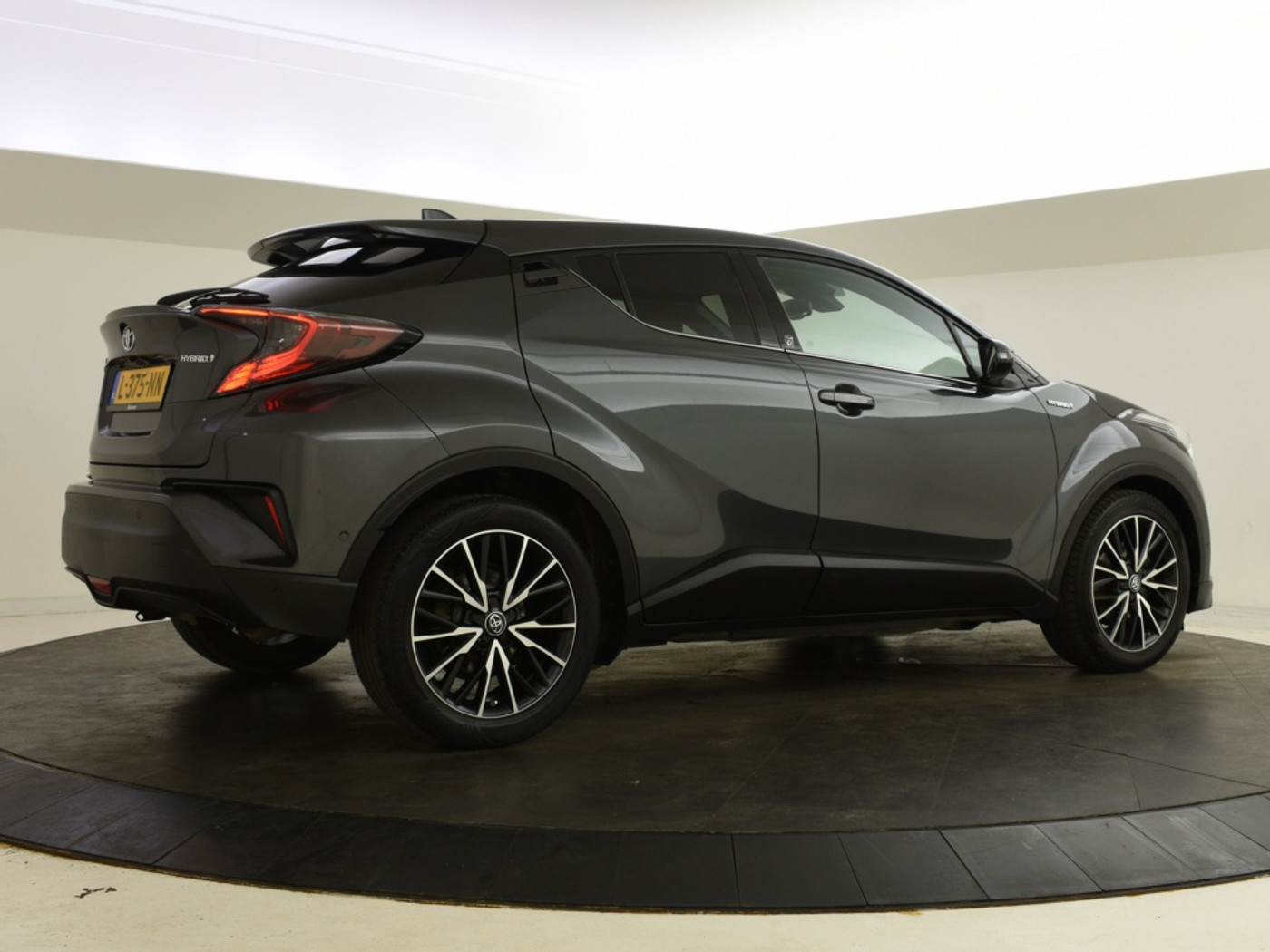 Foto van Toyota Toyota C-hr
