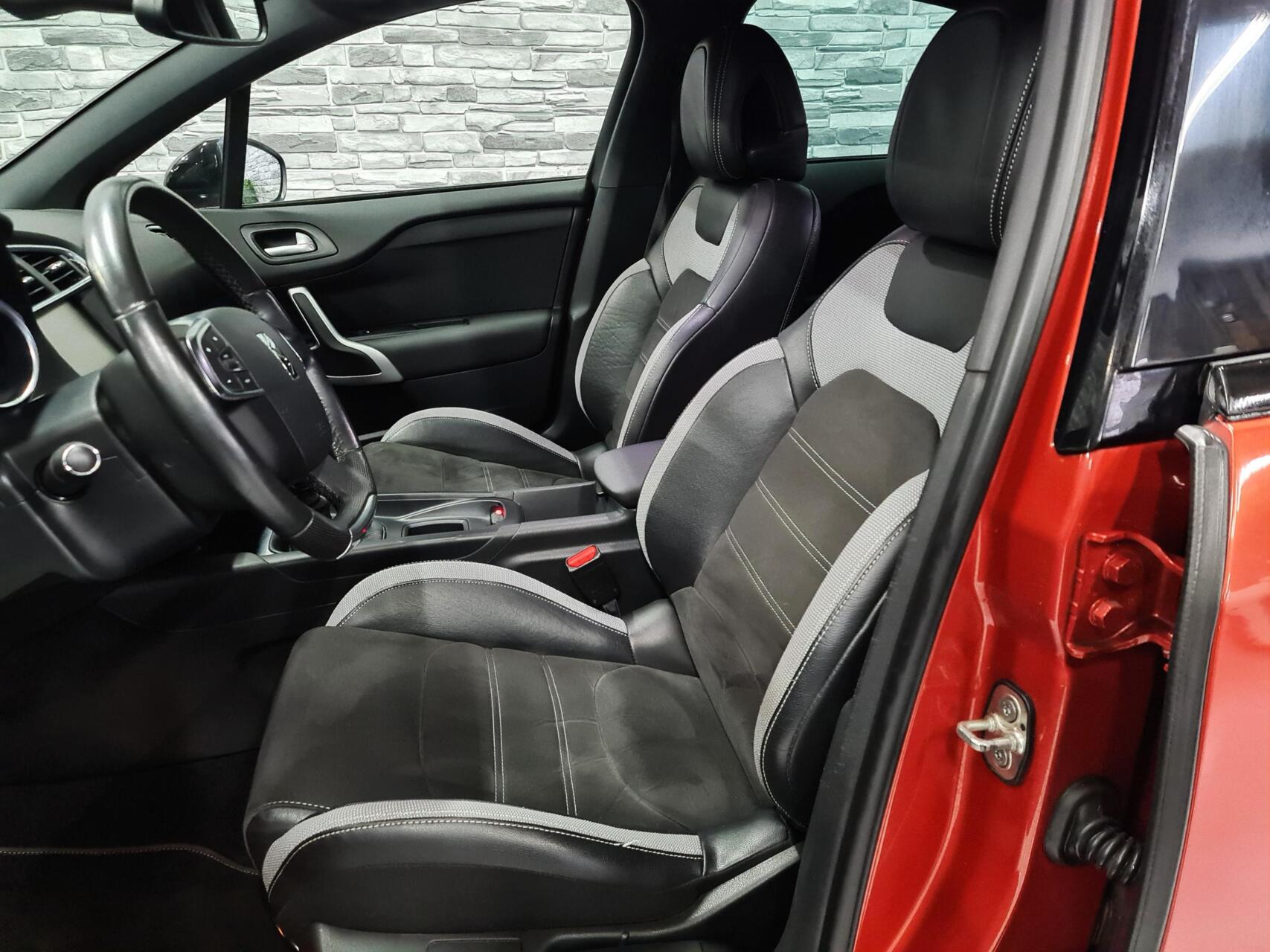 Foto van DS 4
