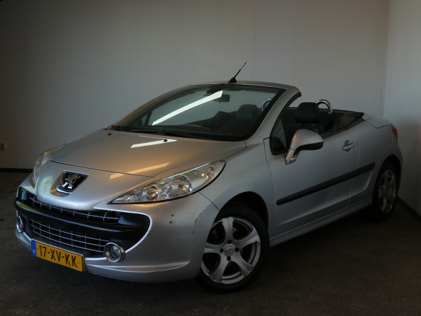 Peugeot 207 CC 1.6 VTi 2007 - voorkant
