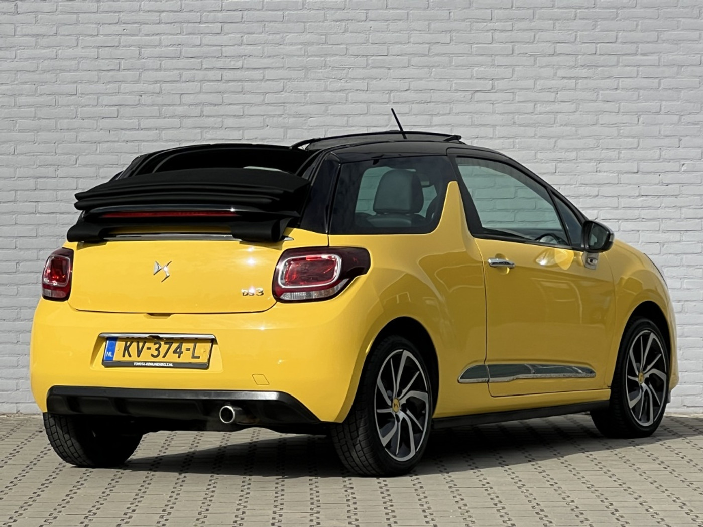 Foto van DS DS 3 Cabrio