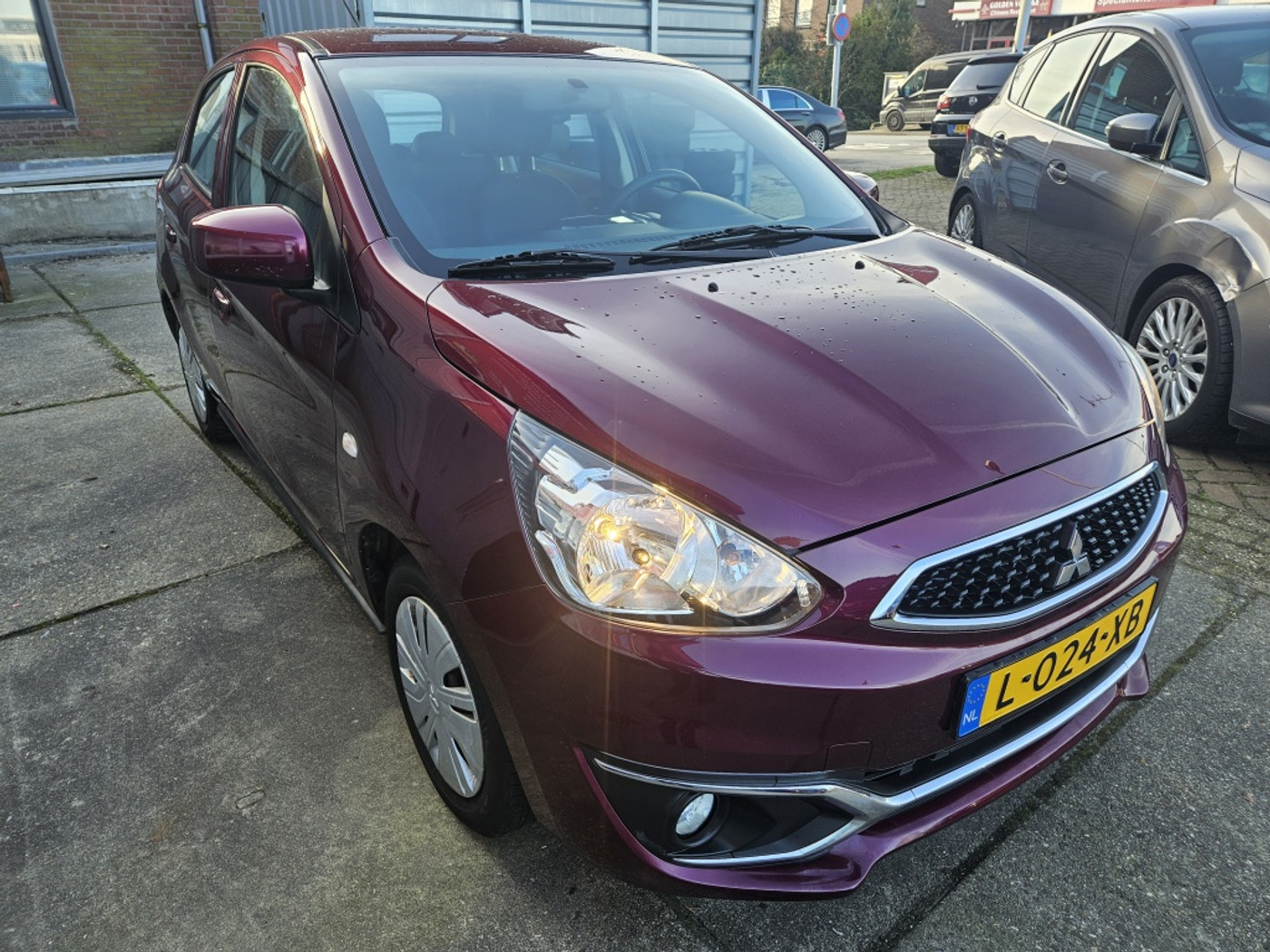 Foto van Mitsubishi Space Star