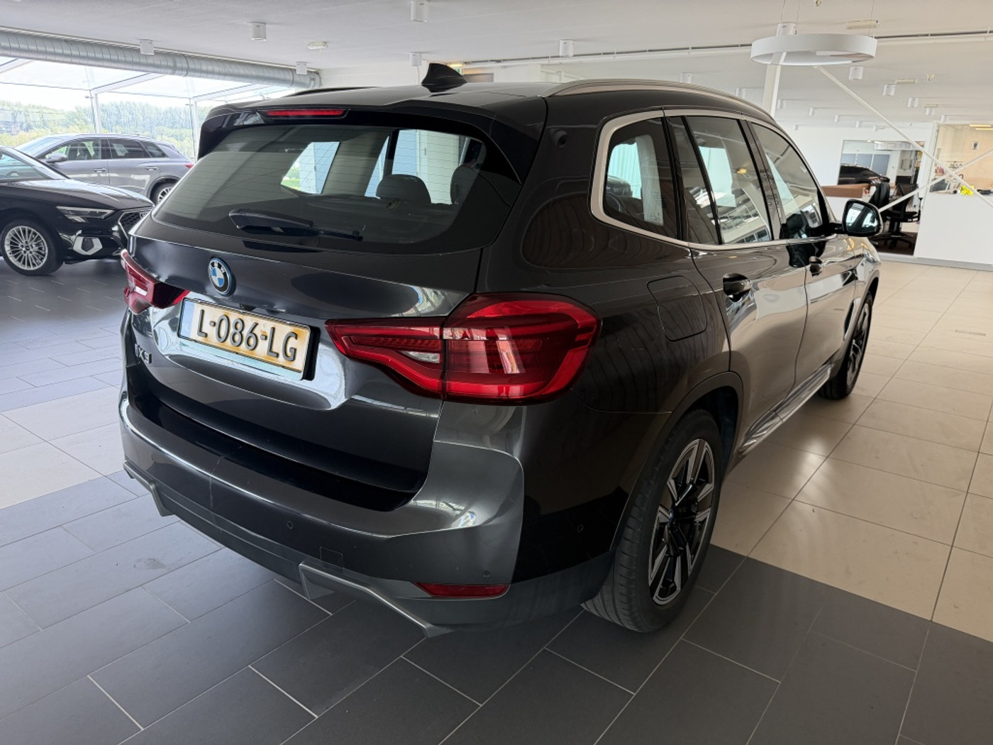 Foto van BMW Ix3
