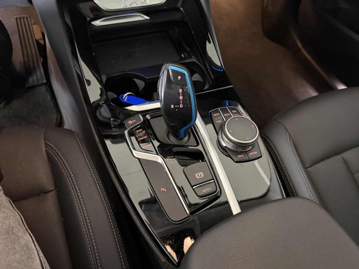 Foto van BMW Ix3
