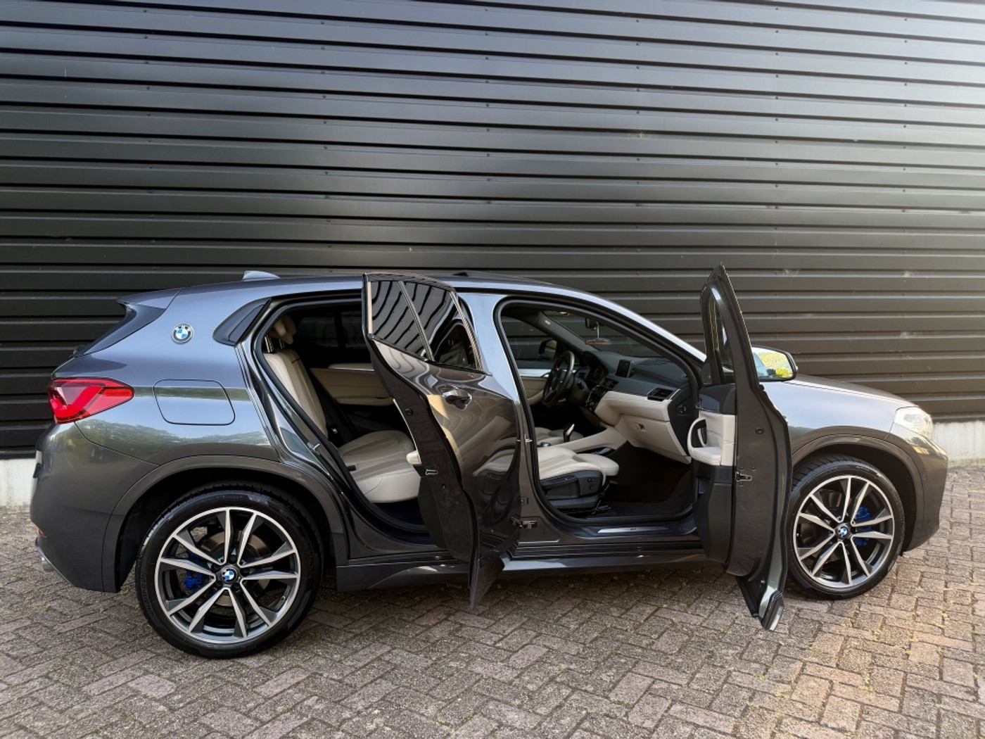 Foto van BMW X2 Sdrive20i