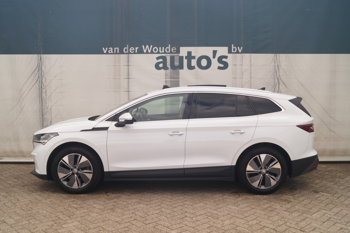 Skoda Enyaq 80 80 204pk 77kWh -SOH93%-PANO-TREKHAAK-ECC-PDC- 2021 - voorkant