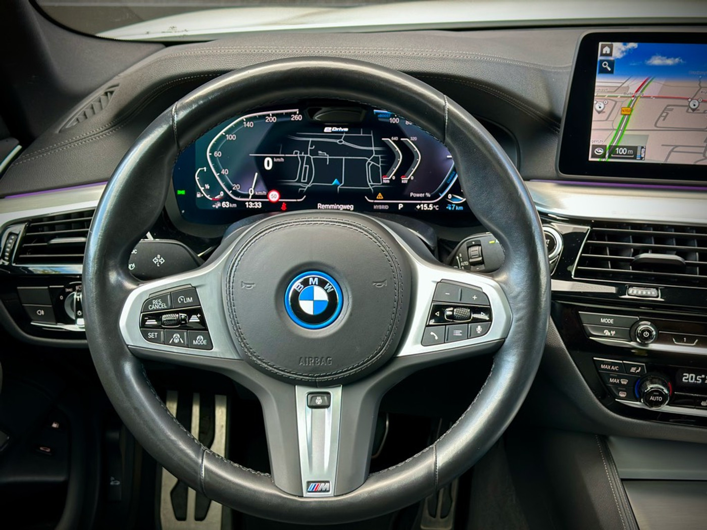 Foto van BMW 545e xDrive