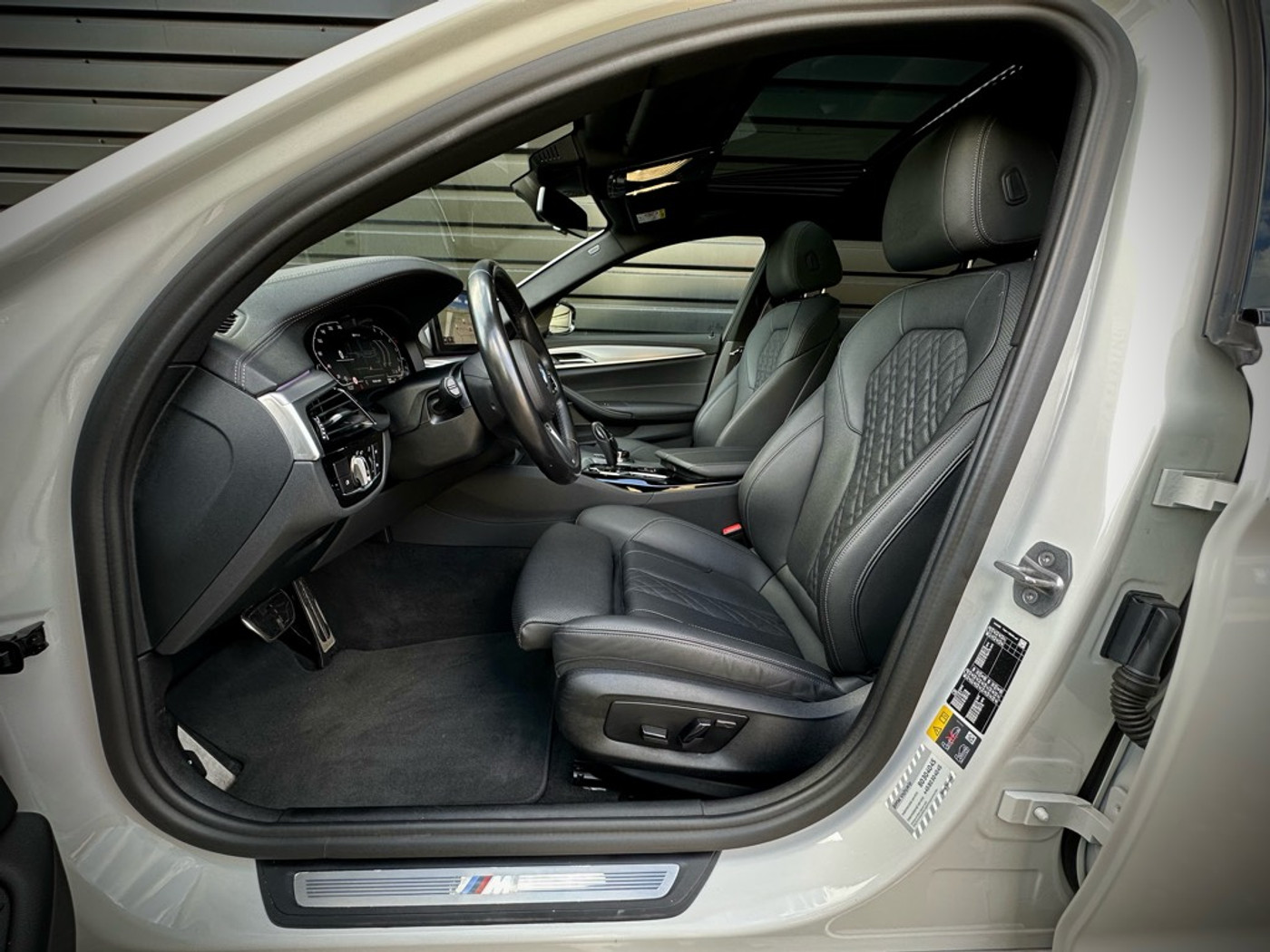 Foto van BMW 545e xDrive