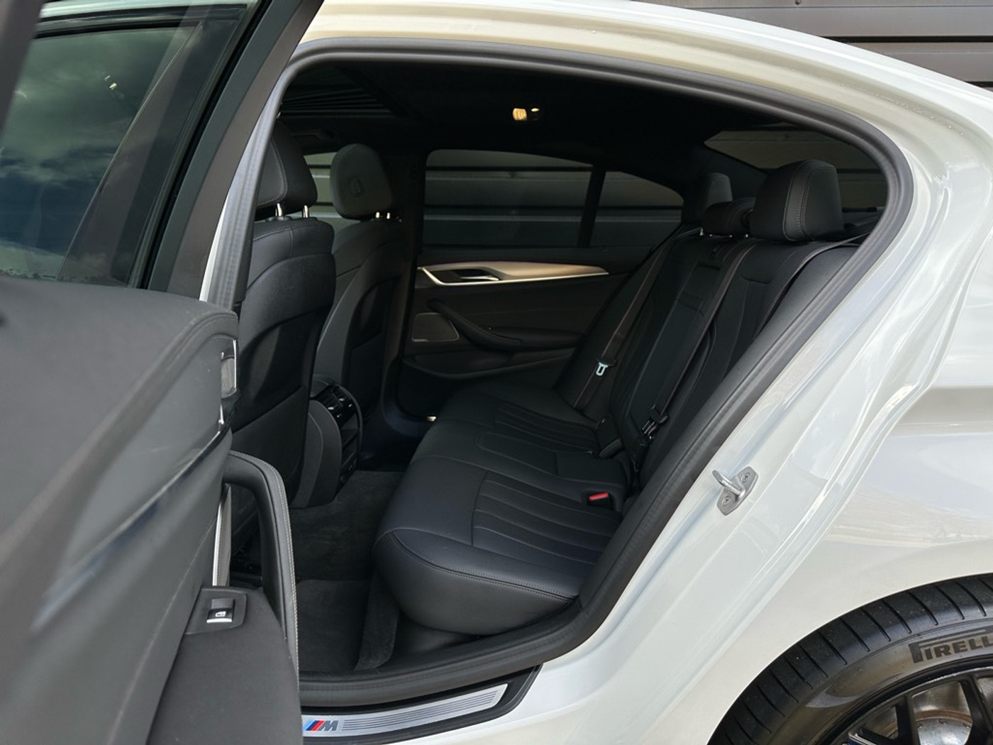 Foto van BMW 545e xDrive