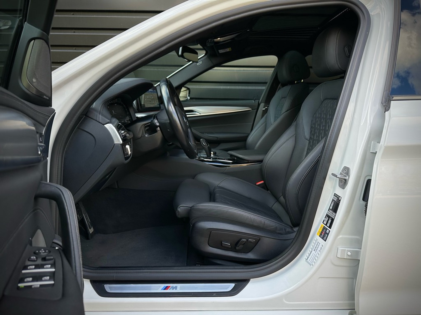 Foto van BMW 545e xDrive