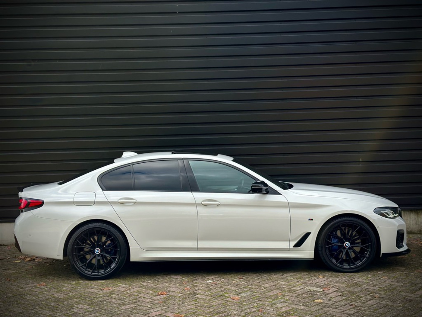 Foto van BMW 545e xDrive