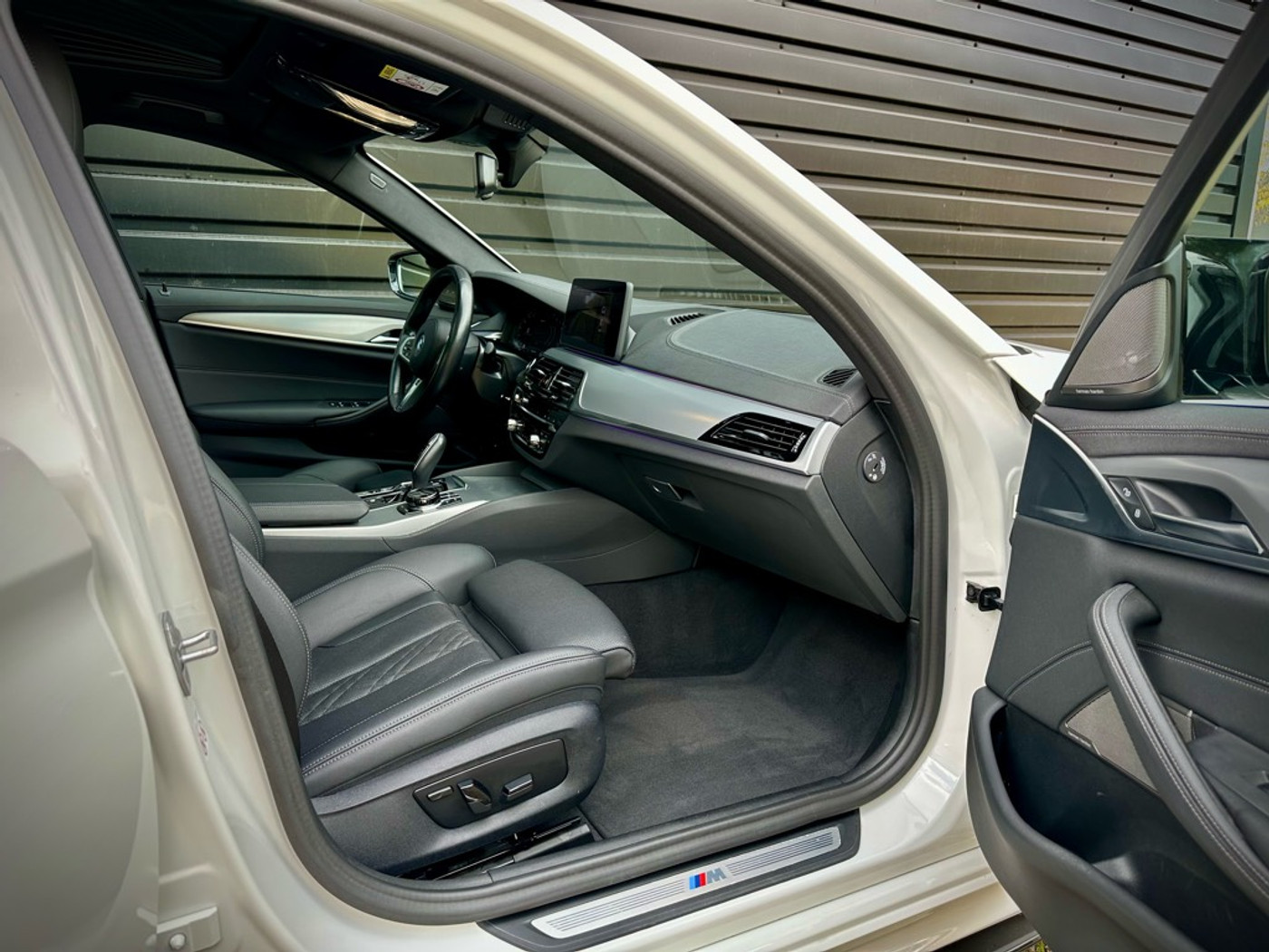 Foto van BMW 545e xDrive