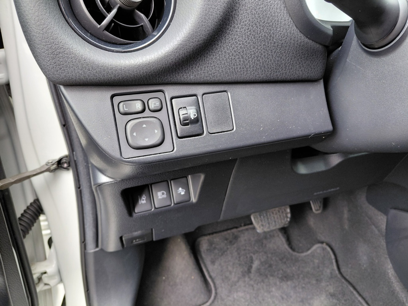 Foto van Toyota Toyota Yaris Hybrid