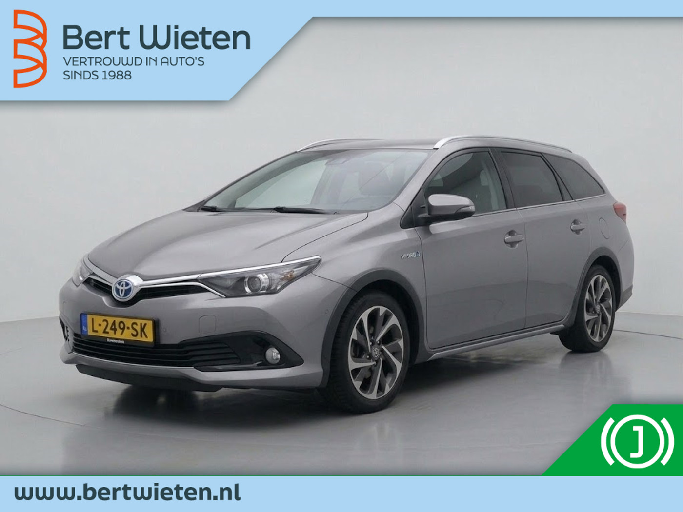 Toyota Toyota Auris 1.8 Hybr. Freestyle | Trekhaak | Navi | Cruise 2018 - voorkant