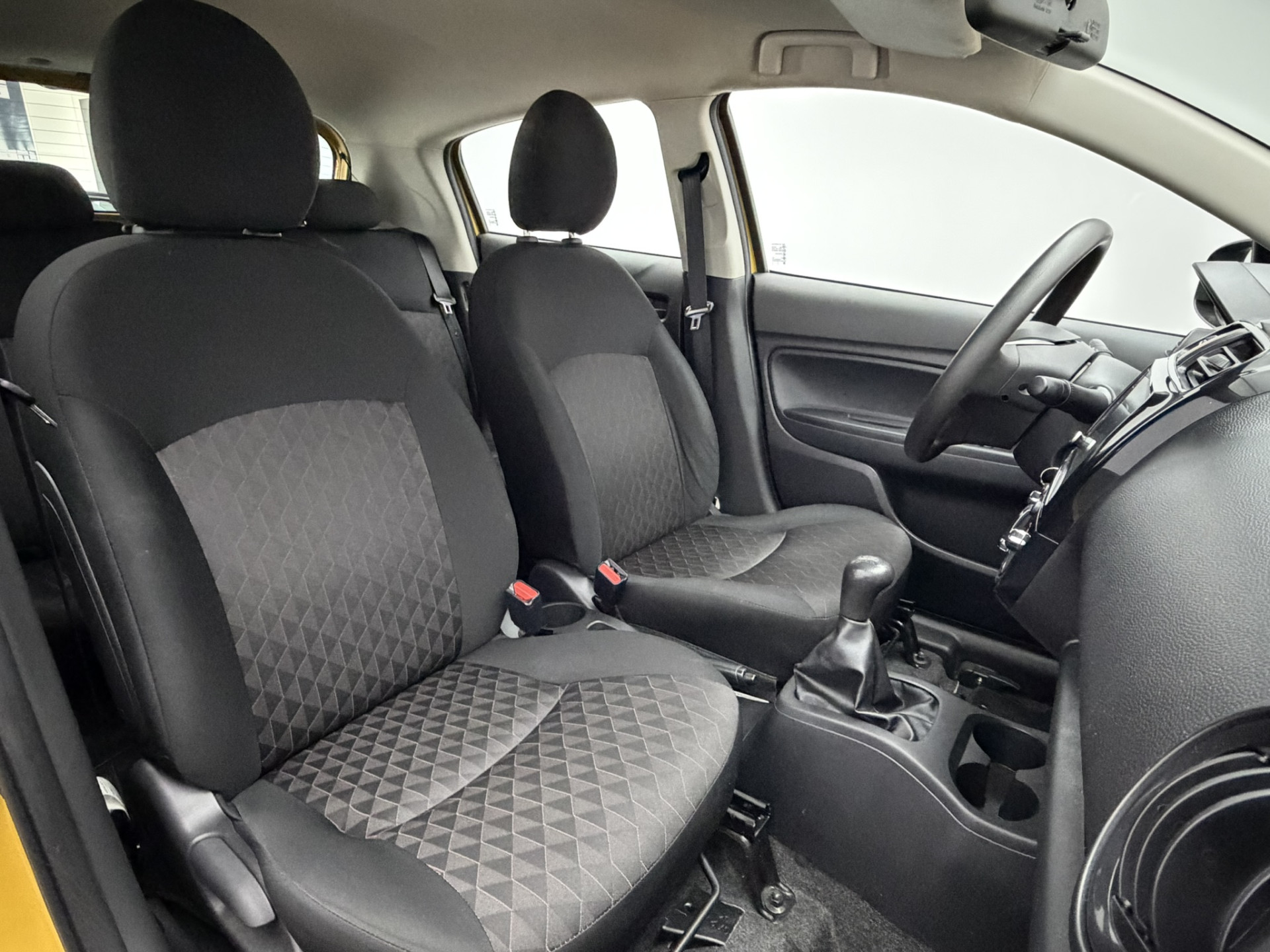 Foto van Mitsubishi Mitsubishi Space Star