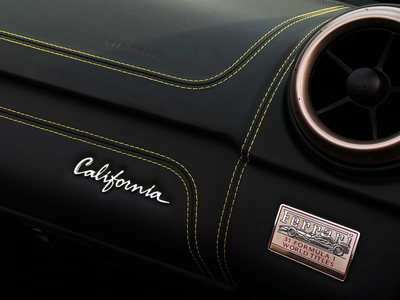 Foto van Ferrari California