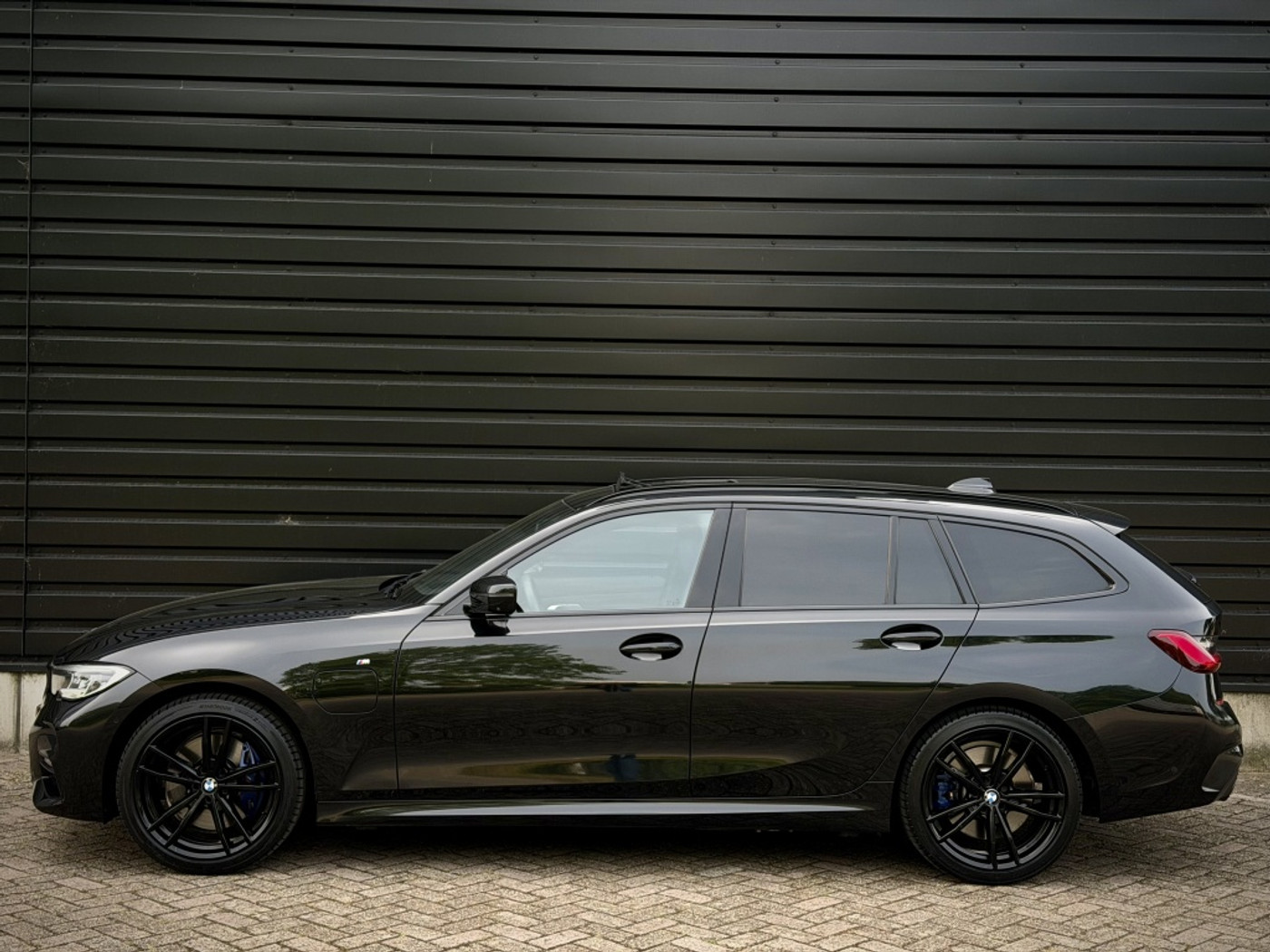 Foto van BMW 330e