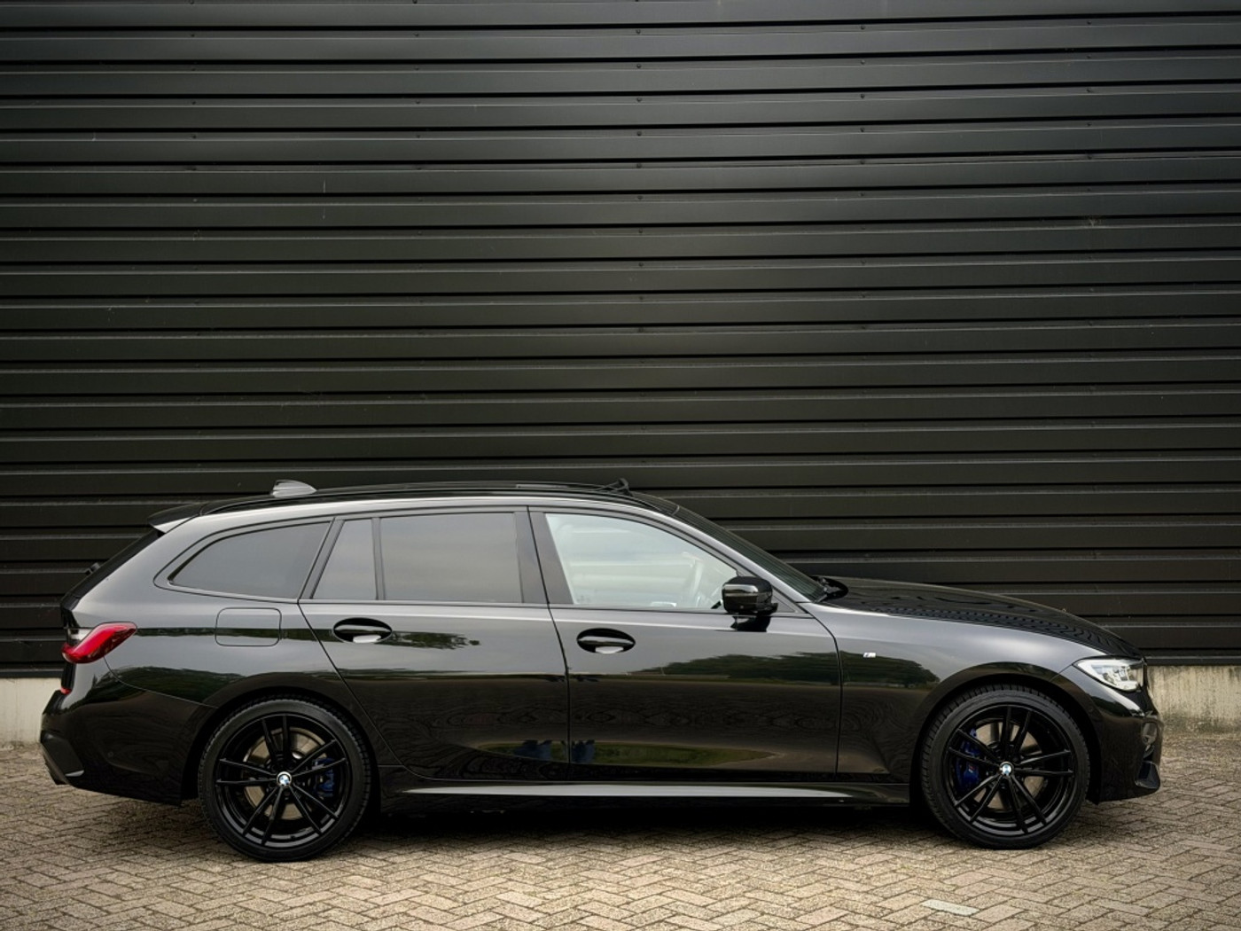 Foto van BMW 330e