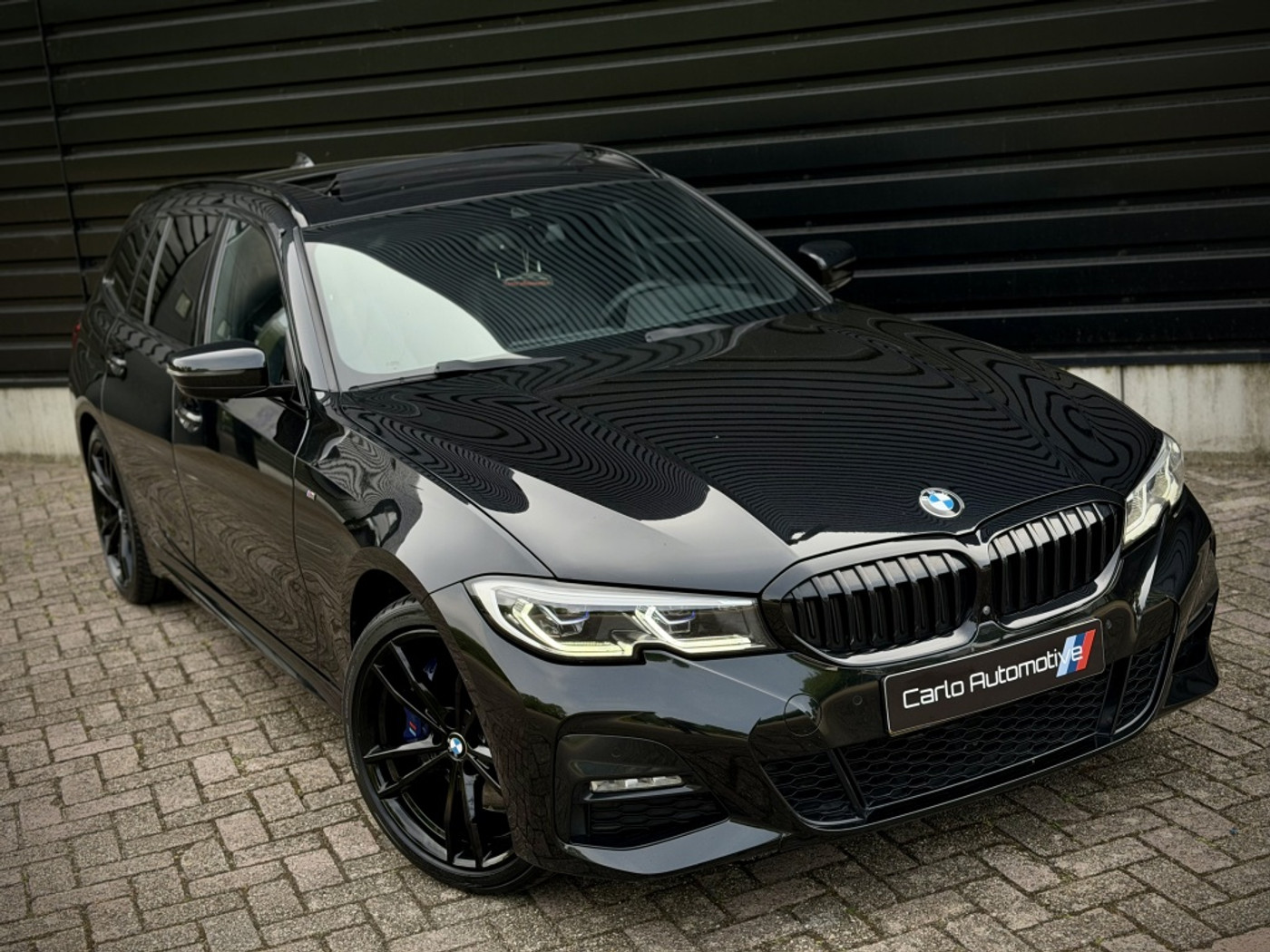 Foto van BMW 330e