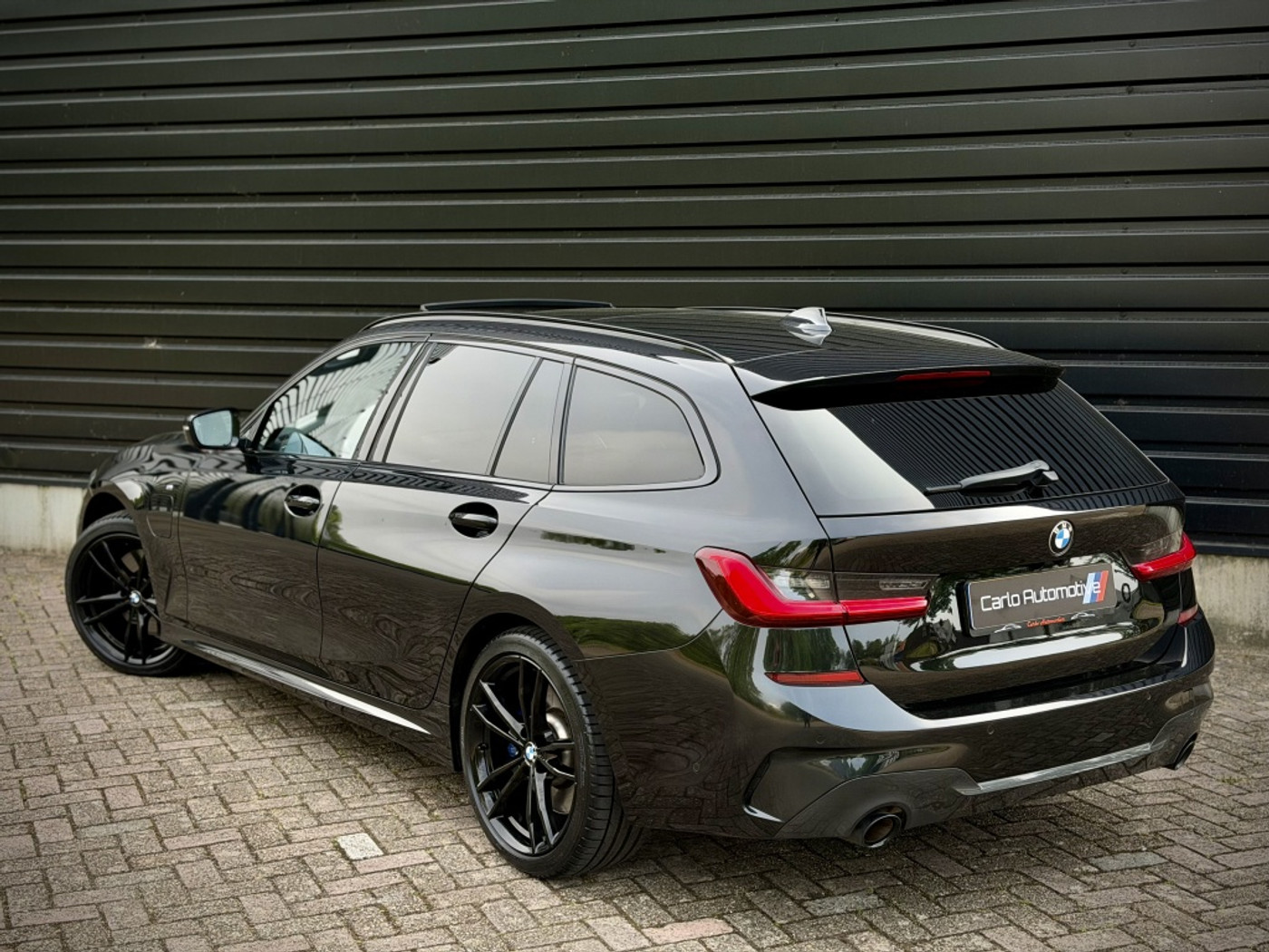 Foto van BMW 330e