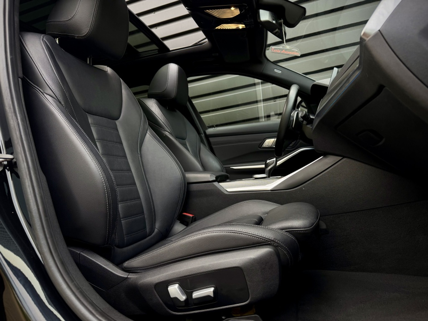 Foto van BMW 330e