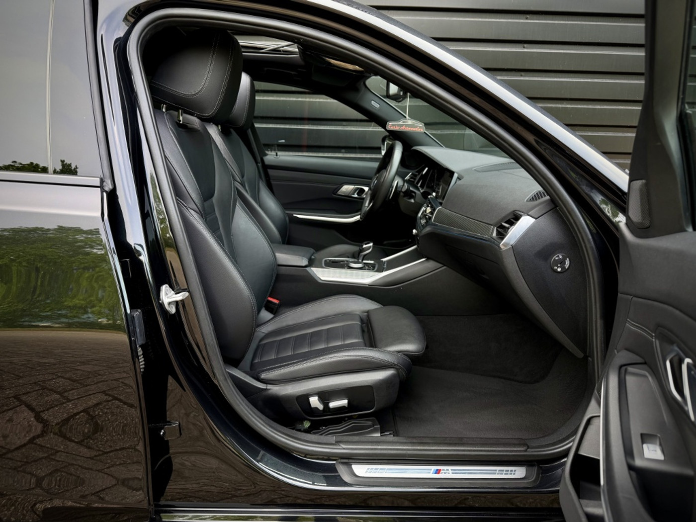 Foto van BMW 330e