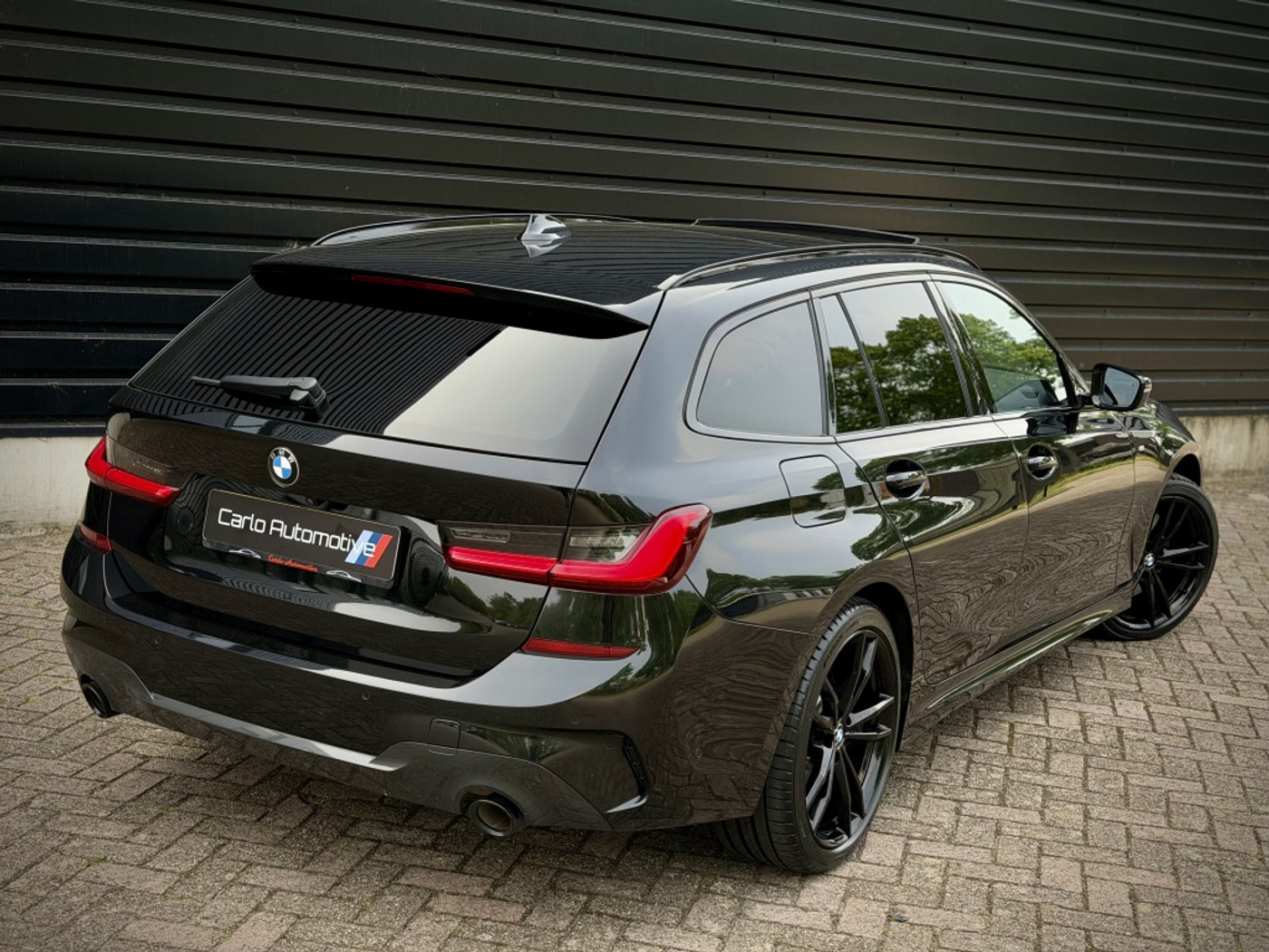 Foto van BMW 330e