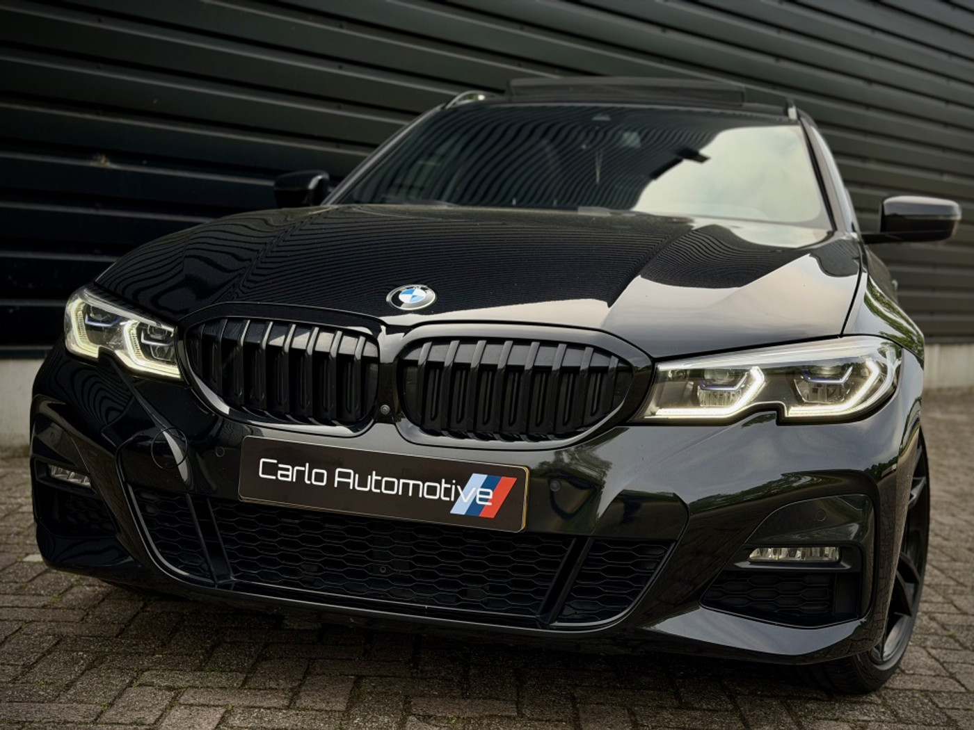 Foto van BMW 330e