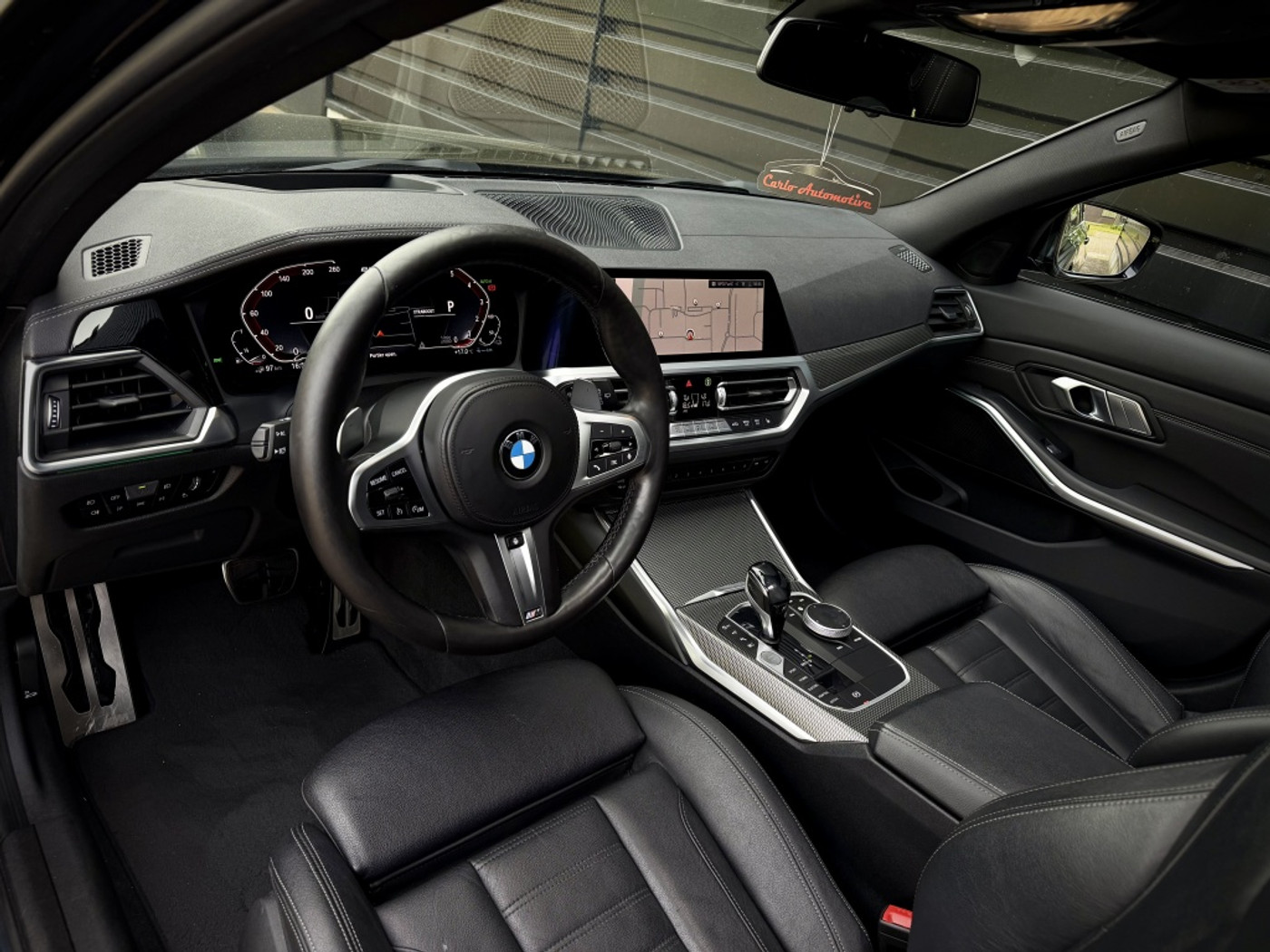 Foto van BMW 330e