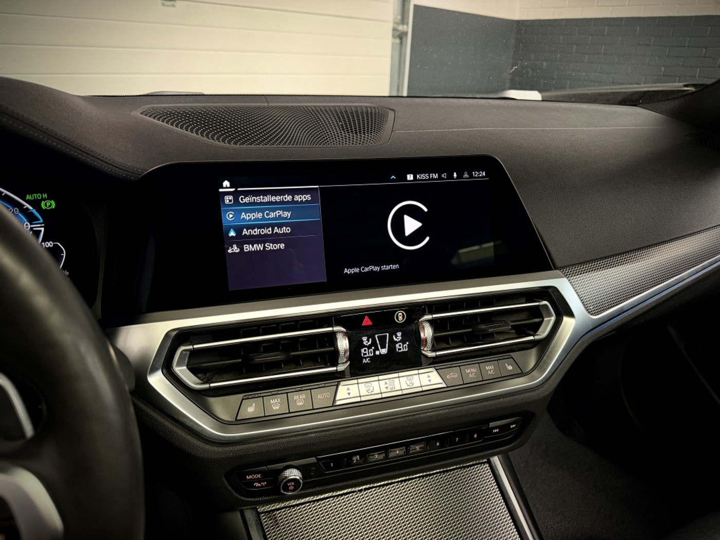 Foto van BMW 330e