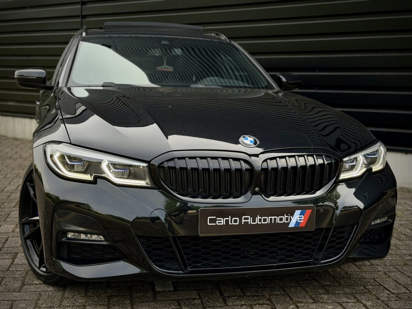 Foto van BMW 330e