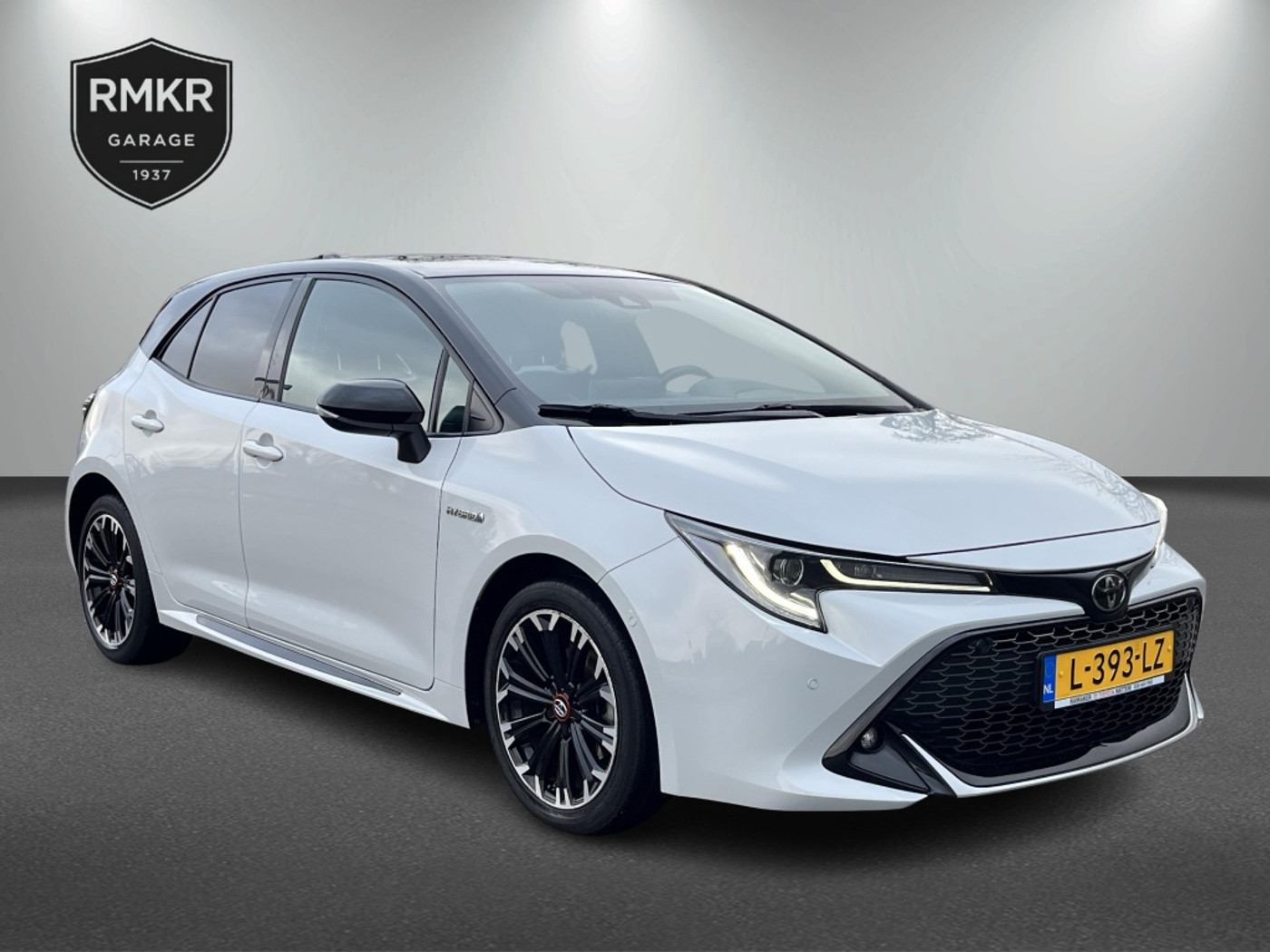 Toyota Toyota Corolla 1.8 Hybrid GR-Sport 2021 - voorkant
