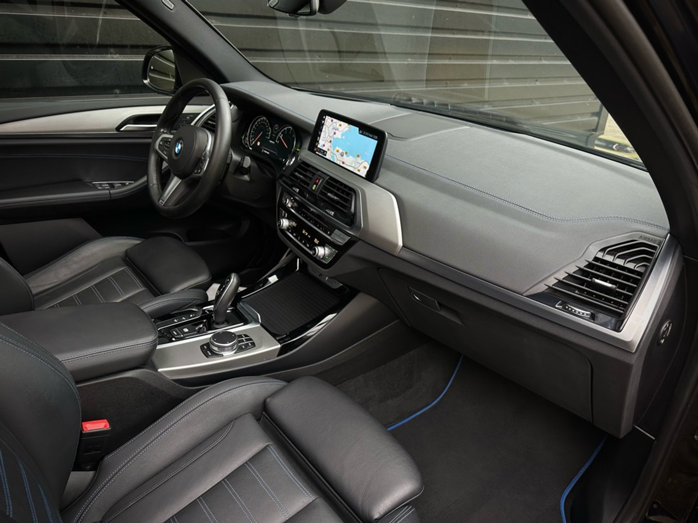 Foto van BMW X3 M40i