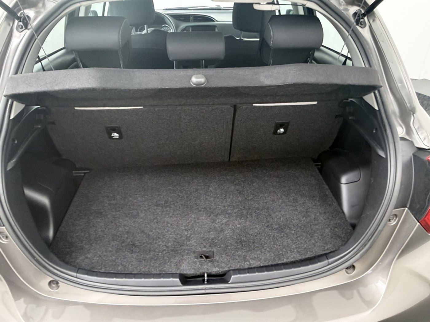 Foto van Toyota Toyota Yaris Hybrid