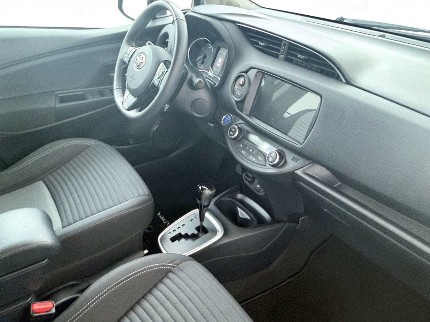 Foto van Toyota Toyota Yaris Hybrid