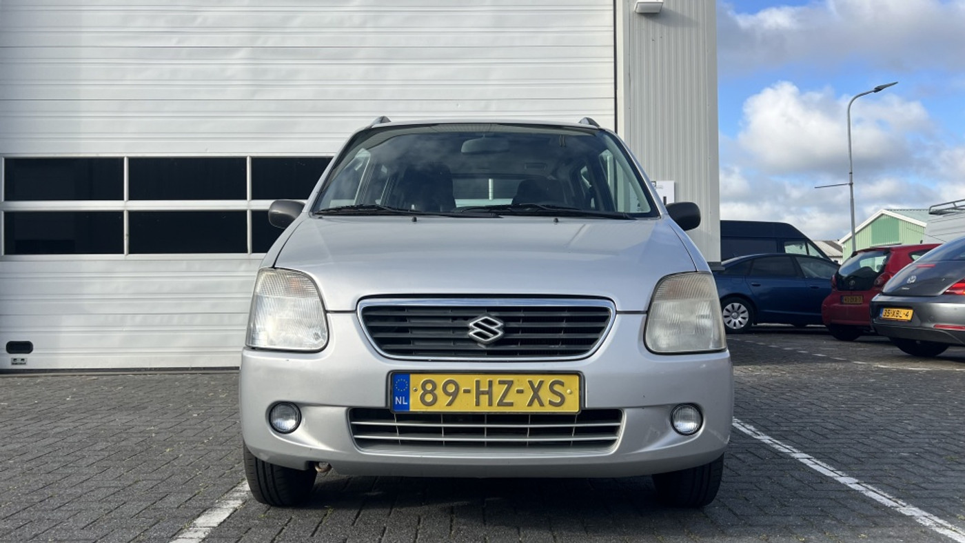 Foto van Suzuki Wagon R