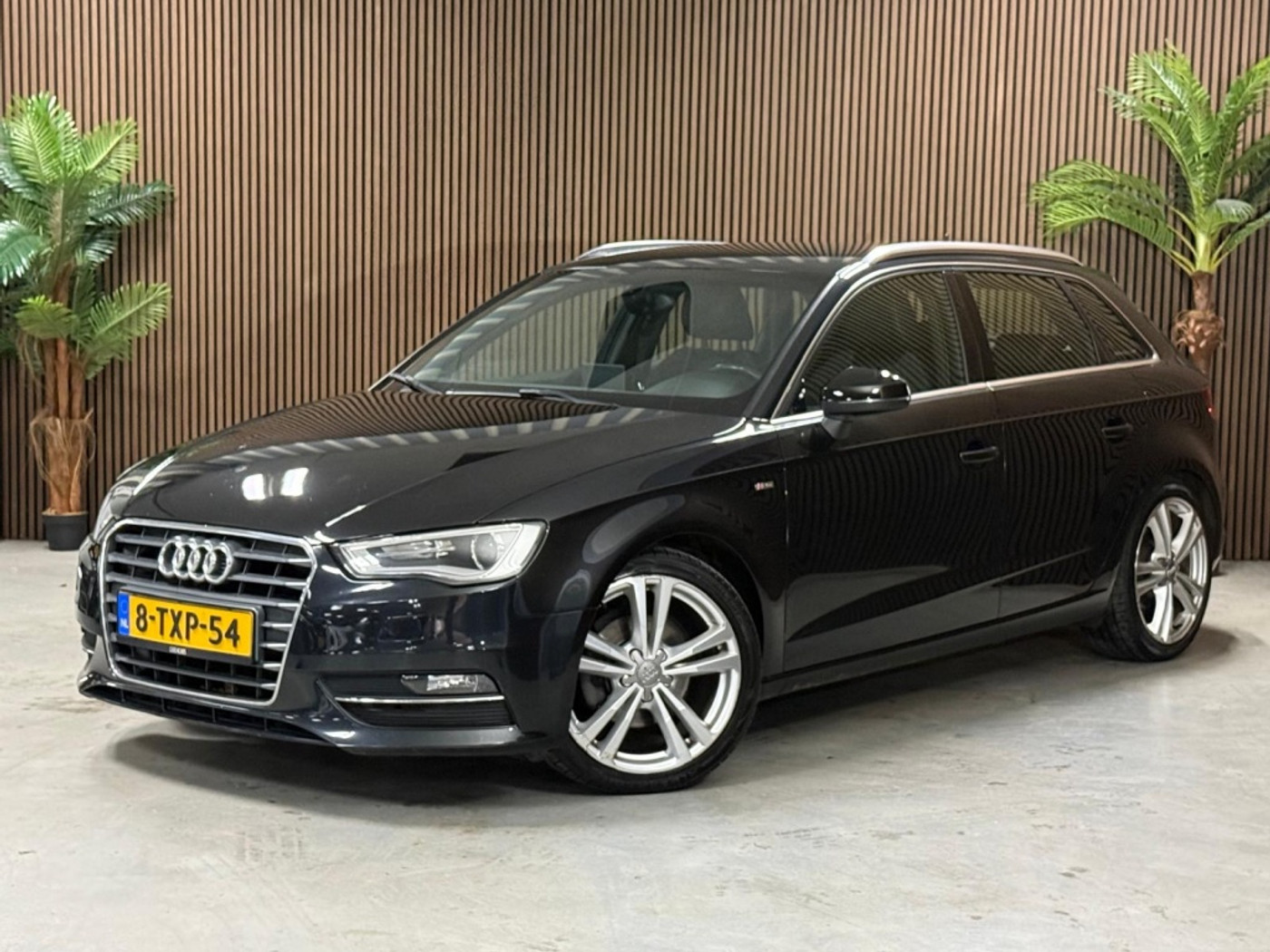 Audi A3 Sportback 1.4 TFSI S-Line 2013 - voorkant