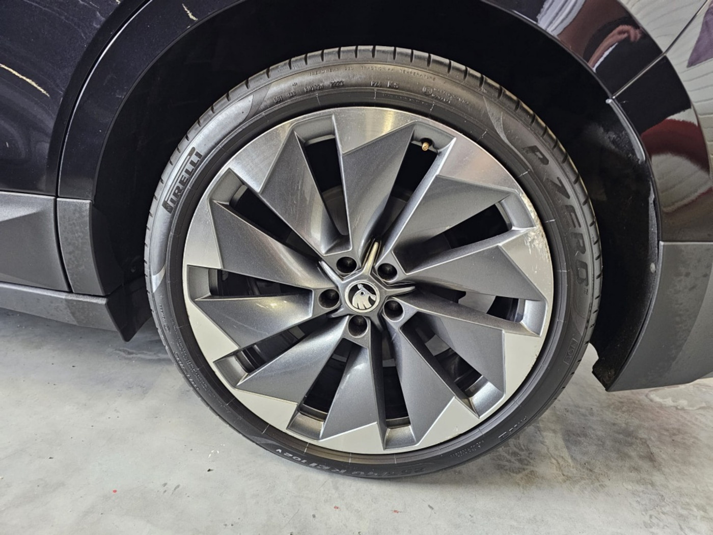 Foto van Skoda Enyaq 80